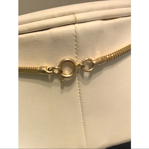 Vintage Necklace - Picture 4 of 4